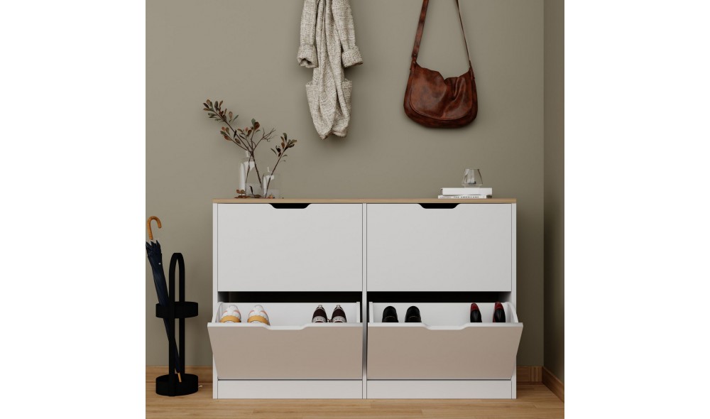 Pantofar, April 1600-150, 120,5 x 79,2 x 30 cm