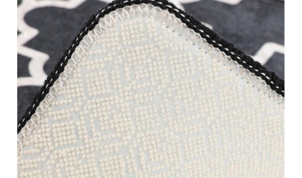 Covoras de baie, Kupa DJT - Black