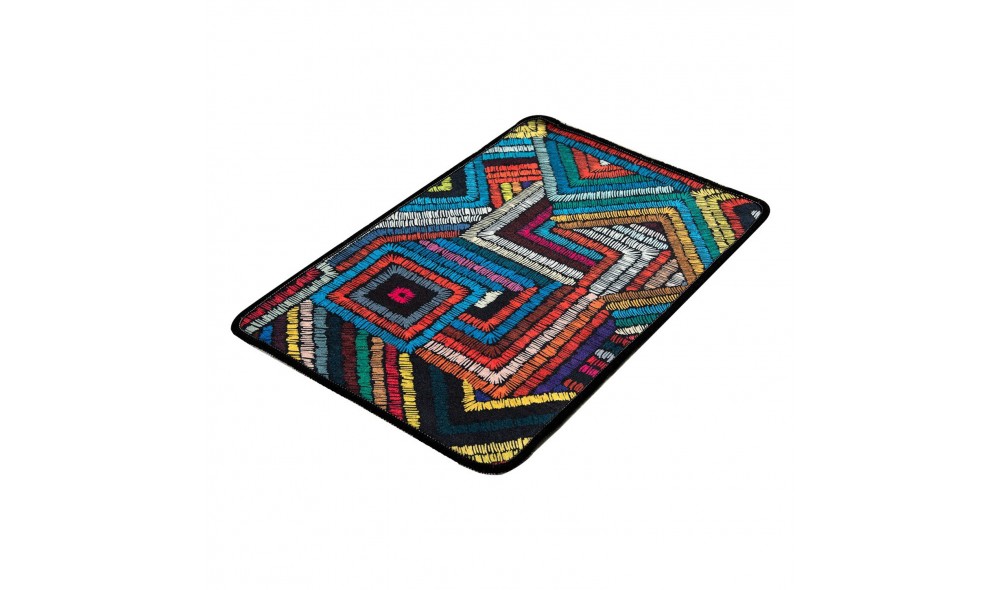 Covoras de baie, Maglie DJT