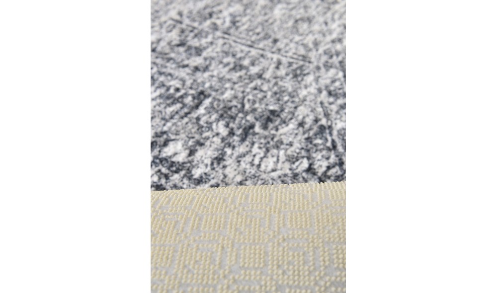 Covoras de baie, Evidence (100)