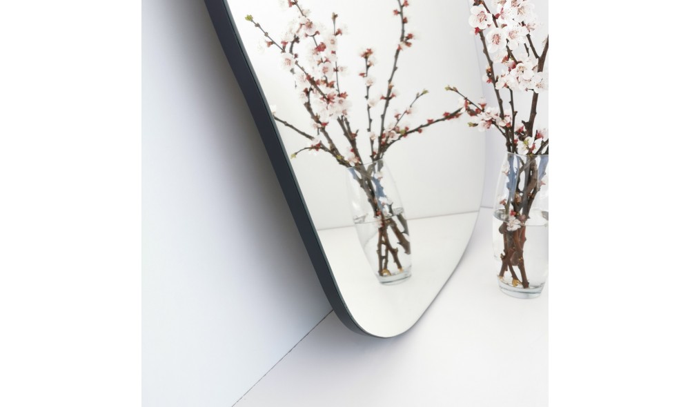 Oglinda Amorf 90 x 70 x 3 cm